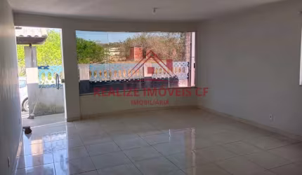 Casa linear em condomínio 03 quartos em Balneário São Pedro