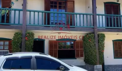 Casa Duplex em condomínio!