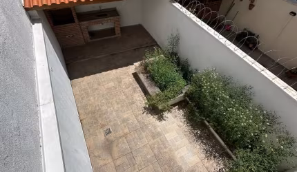 SOBRADO NOVO COM JARDIM - JARDIM SANTO ELIAS