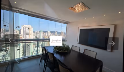 APARTAMENTO À VENDA, ALTO PADRÃO, VISTA PARA O MAR, SEMI MOBILIADO - BAIRRO: APARECIDA EM SANTOS/SP