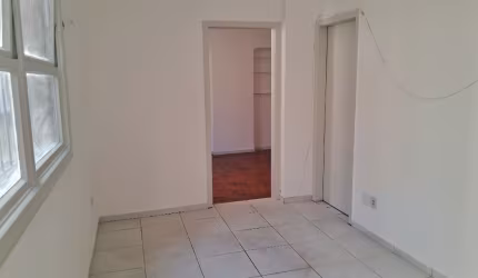 Ótimo apartamento de 2 dormitórios para alugar na Bela Vista - SP