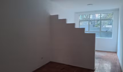 Kitnet para Alugar com 30 m² na Bela Vista - SP