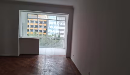 Apartamento amplo de 2 dormitórios para alugar na Bela Vista-SP