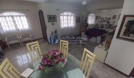 Casa duplex a venda no Rio de Janeiro, bairro da Taquara