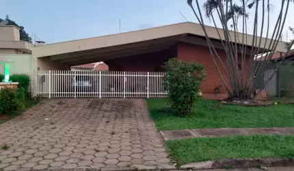 LINDA RESIDENCIA Á VENDA ÁREA NOBRE