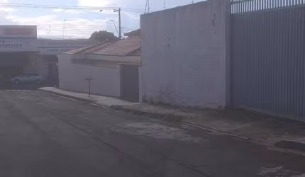 TERRENÃO CENTRAL