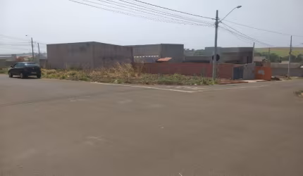 TERRENO DE ESQUINA PRONTO PARA CONSTRUIR