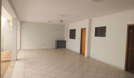 BELA RESIDÊNCIA À VENDA JD EL DORADO