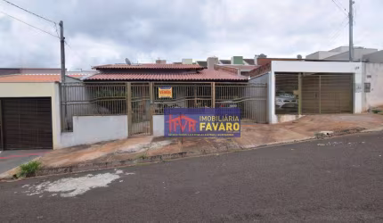 Casa com 3 dormitórios à venda, 140 m² por R$ 300.000,00 - Jardim São Paulo - Londrina/PR