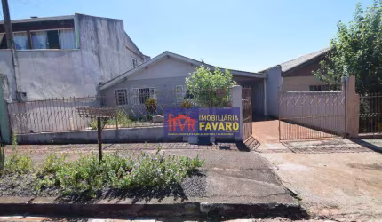 Casa com 2 dormitórios à venda, 100 m² por R$ 200.000,00 - Conjunto Habitacional Violim - Londrina/PR