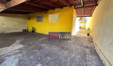 Casa com 3 dormitórios à venda, 90 m² por R$ 220.000 - Jardim Maria Celina - Londrina/PR
