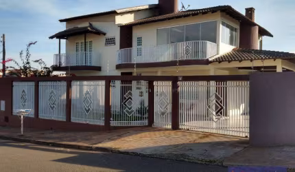 Casa com 4 dormitórios para alugar, 236 m² por R$ 3.500,00/mês - Jardim Continental - Londrina/PR