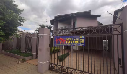 Casa com 3 dormitórios à venda, 240 m² por R$ 740.000,00 - Alpes - Londrina/PR