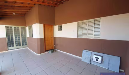 Casa com 1 dormitório para alugar, 50 m² por R$ 750,00/mês - Conjunto Café - Londrina/PR