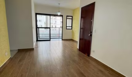 Apartamento para Locação em São José dos Campos, Vila Adyana, 3 dormitórios, 1 suíte, 3 banheiros, 2 vagas