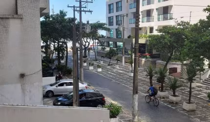 APARTAMENTO MOBILIADO, NO CALÇADÃO, 50 METROS DA PRAIA NA PITANGUEIRAS - GUARUJÁ