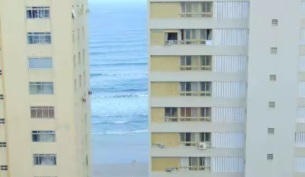 Pitangueiras - Cobertura com 3 suítes - Amplo terraço - 1 quadra da praia.