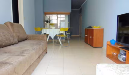 Pitangueiras - Localização espetacular - 85 m² úteis - Totalmente reformado.