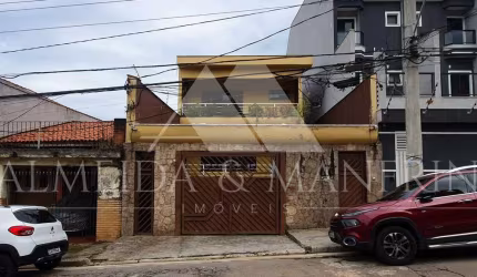 Oportunidade Imperdível: Sobrado com 611 m² de Construção e Total Versatilidade!