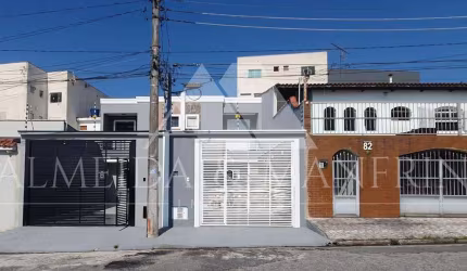 Sobrado à venda, 3 quartos, 1 suíte, 4 vagas, Vila Lucinda - Santo André/SP