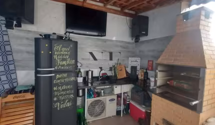 Casa para Venda em São Vicente, Jardim Independência, 2 dormitórios, 2 suítes, 4 banheiros, 1 vaga