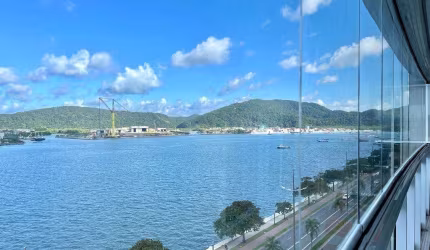 Apartamento para Venda em Santos, Ponta da Praia, 4 dormitórios, 2 suítes, 4 banheiros, 3 vagas