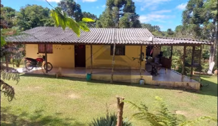 Chácara / sítio com 4 quartos à venda na Br 476 Rodovia do Xisto E Br, Canoeiros, Lapa, 70 m2 por R$ 170.000