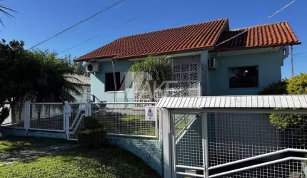 Casa com 3 quartos à venda no SAIC, Chapecó , 166 m2 por R$ 950.000
