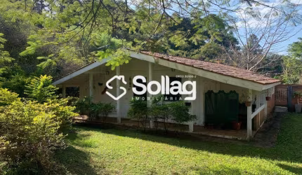 Casa á venda no Condomínio Vale da Santa Fé, em Vinhedo, interior de São Paulo.
