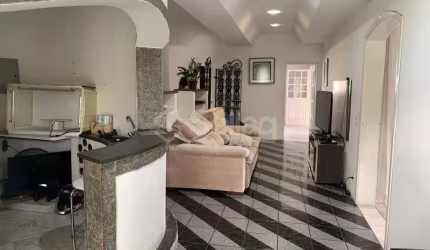 Casa à venda, 5 quartos, 2 suítes, 4 vagas, Nova Vinhedo - Vinhedo/SP