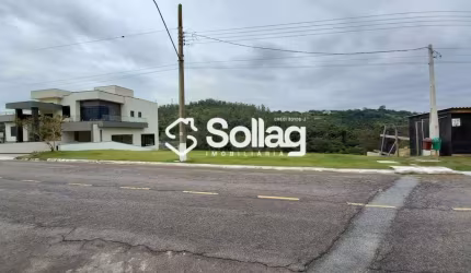 Lote em condomínio de alto padrão com linda vista , no Sol Vinhedo Village .