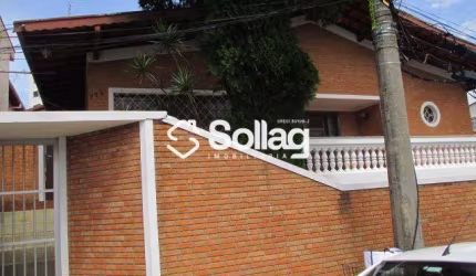 Casa à venda, 3 quartos, 1 suíte, 4 vagas, Centro - Vinhedo/SP