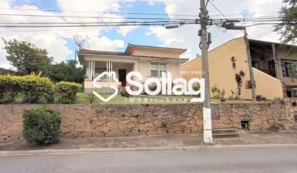 Casa à venda, 3 quartos, 4 vagas, Centro - Vinhedo/SP
