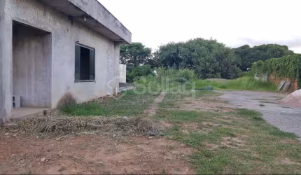 Terreno comercial para compra no bairro da Capela em Vinhedo, interior de São Paulo.