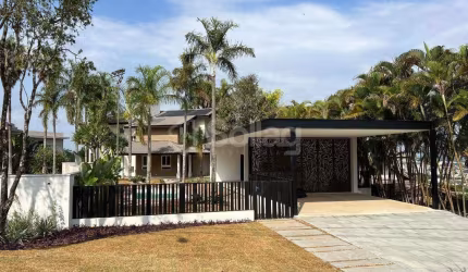 Casa à Venda no Condomínio Morada do Sol em Vinhedo/SP!!