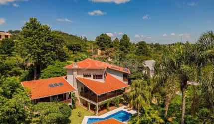 Casa para comprar em condomínio fechado, na cidade de Vinhedo no interior de São Paulo!
