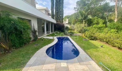 Casa à venda no Residencial Reserva das Palmeiras em Valinhos - interior de São Paulo.