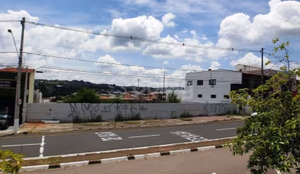 Terreno comercial para venda em Vinhedo, interior de São Paulo.