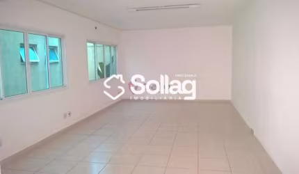 Sala comercial para alugar no bairro Jardim Itália em Vinhedo, São Paulo.