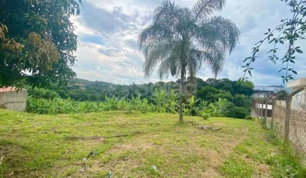 Terreno à venda no Condomínio Marambaia em Vinhedo - interior de São Paulo.