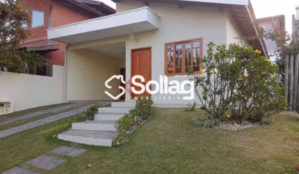 Casa térrea para alugar com 3 quartos sendo 1 suíte em Vinhedo no Condominio Grape Village.