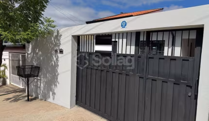 Casa térrea á venda no Vida Nova 3 no Bairro da Capela em Vinhedo, interior de São Paulo.