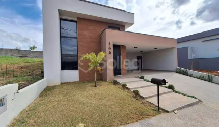 Casa para alugar com 3 quartos , 3 suites , 4 banheiros, 4 vagas no Condominio Bosque da Mata - Valinhos SP