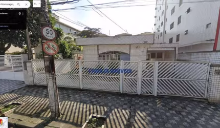 Casa à venda na Avenida Coronel Joaquim Montenegro, --, Aparecida, Santos por R$ 3.392.000