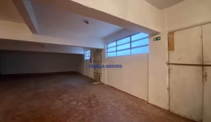 Barracão / Galpão / Depósito para alugar na Avenida Antônio Emmerick, --, Vila São Jorge, São Vicente por R$ 8.000