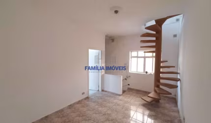 Casa em condomínio fechado com 3 quartos à venda na Rua Saturnino de Brito, --, Marapé, Santos por R$ 800.000