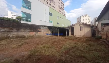Terreno comercial para alugar na Avenida Almirante Cochrane, --, Aparecida, Santos por R$ 14.000