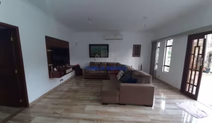 Casa em condomínio fechado com 8 quartos à venda na Dona Anita Costa, --, Vila Voturua, São Vicente por R$ 795.000