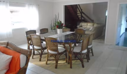 Casa em condomínio fechado com 4 quartos à venda na Rua Adilson Bullo, --, Morro Nova Cintra, Santos por R$ 2.200.000
