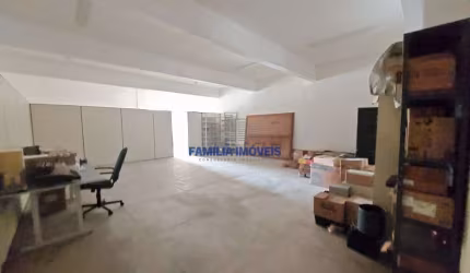 Ponto comercial com 6 salas à venda na Silva Jardim, --, Vila Mathias, Santos por R$ 1.500.000